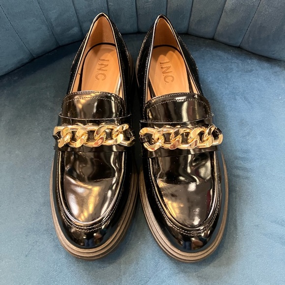 INC Brea Black Loafers with Gold Chain - Picture 1 of 6